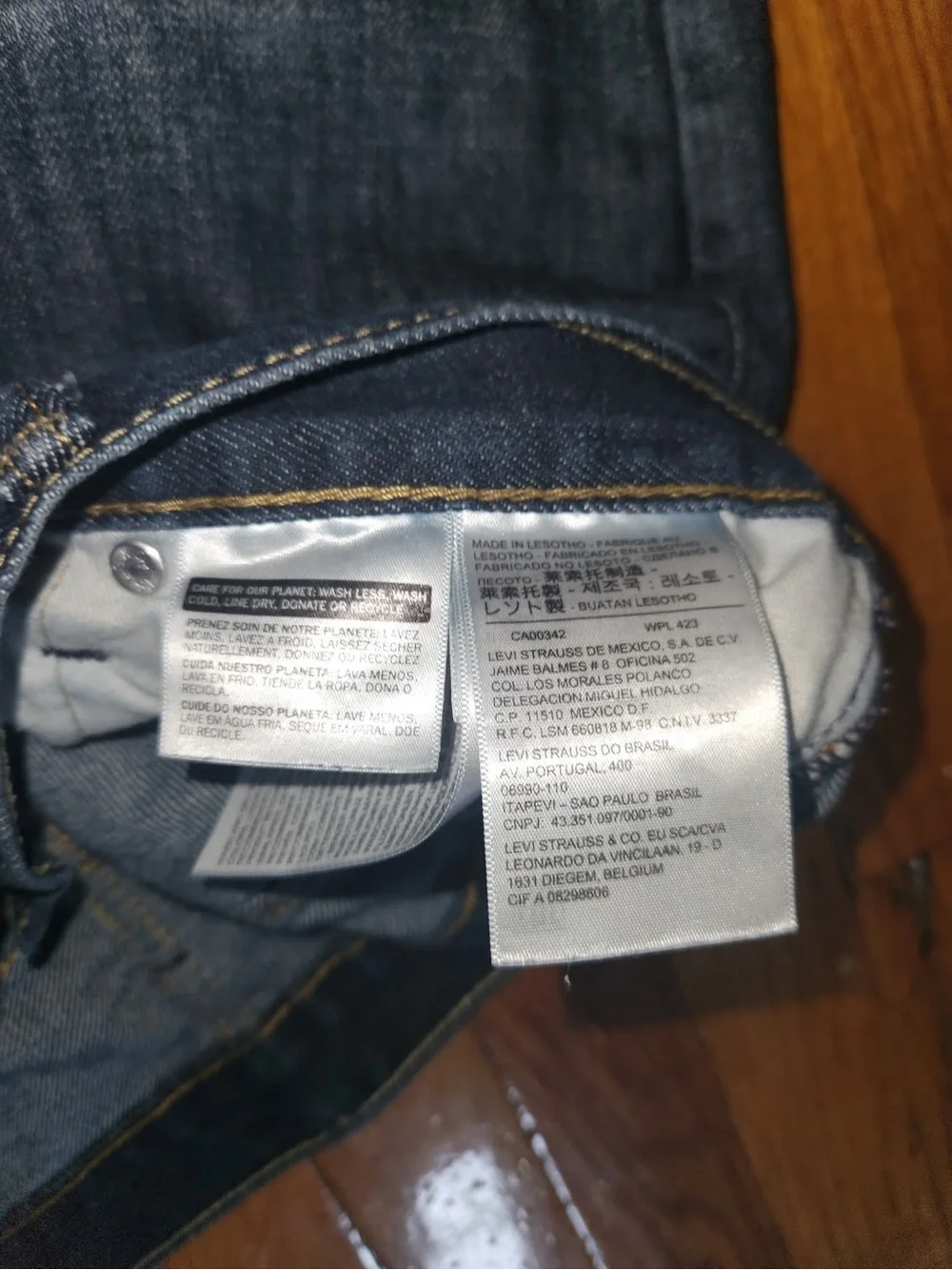 Levi's Men's Blue Straight-Leg Denim Jeans - 527